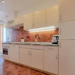 Barbara 4 * Novigrad Istria