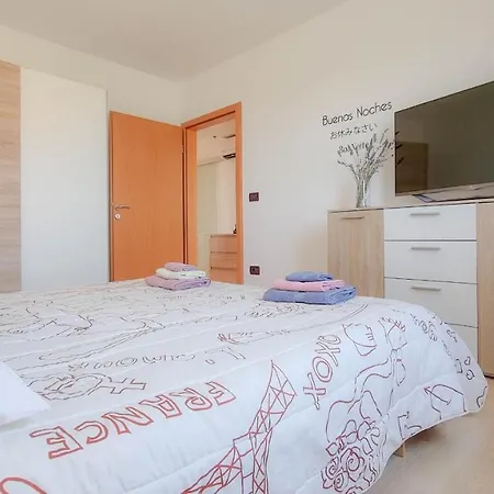 Barbara 4 Novigrad Istria