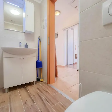 Barbara 4 * Novigrad Istria