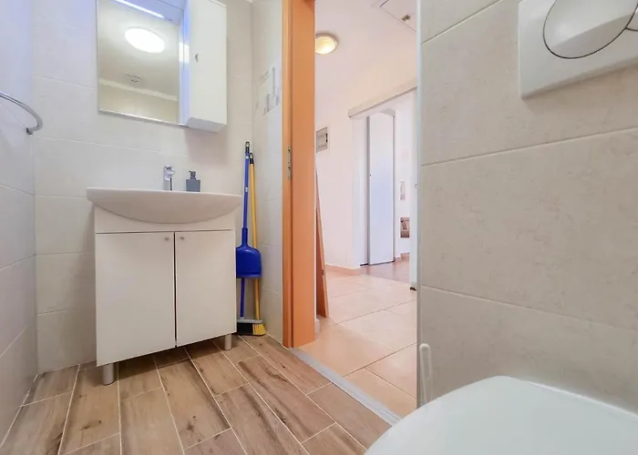 Barbara 4 * Novigrad Istria